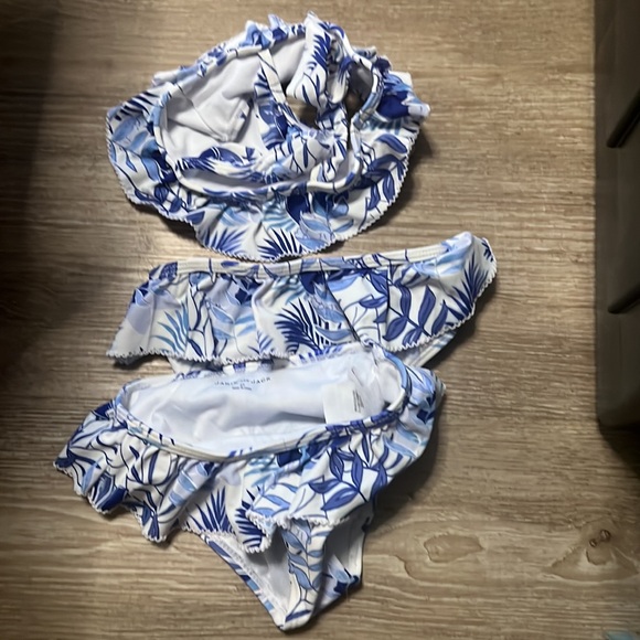 2T Janie and Jack swim suit - Picture 3 of 3